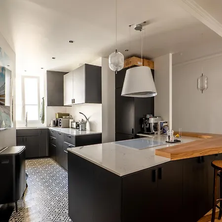 Apartment Veeve - Divine Heights *